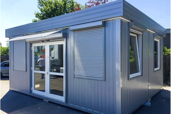 Verkaufscontainer VP1 (29,4 m²)