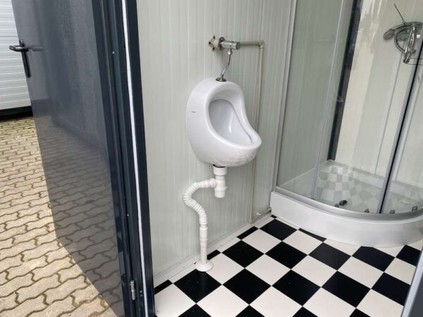 Contenedor sanitario 4x2m WC double con duchas