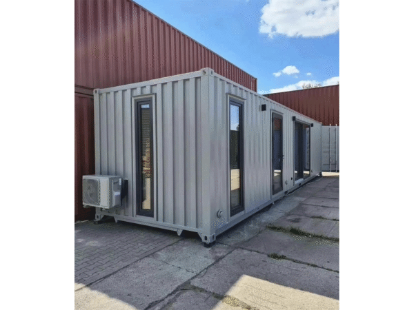 12-Meter-Containerhaus / Abmessungen: 12 x 2,4 Meter, Gewicht: 4.100 kg