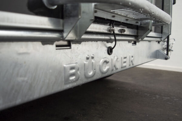 Bücker Careliner M Pferdeanhänger