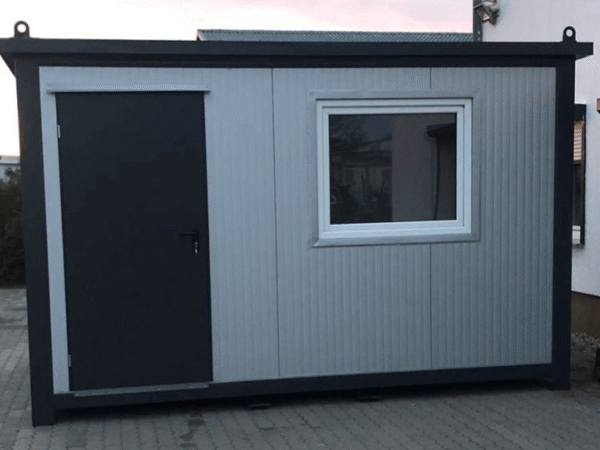 Büroinhalt 5×2,20 mit Sanitärinstallationen