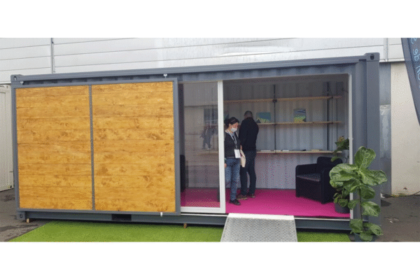 20-Fuß-Seecontainer ausgebaut, 20-Fuß-Trockencontainer ausgebaut / erste Reise