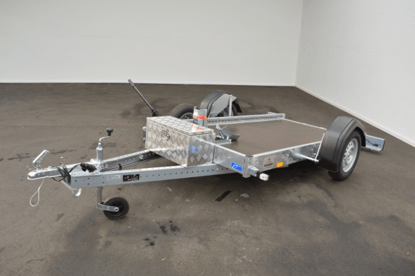 Stema WOM-XT 750 Tauchmotor-Anhänger-Bundle