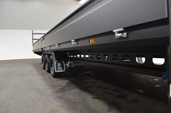 Henra PL357024TR Parabolic/Xpert/Black Bottom 703×248