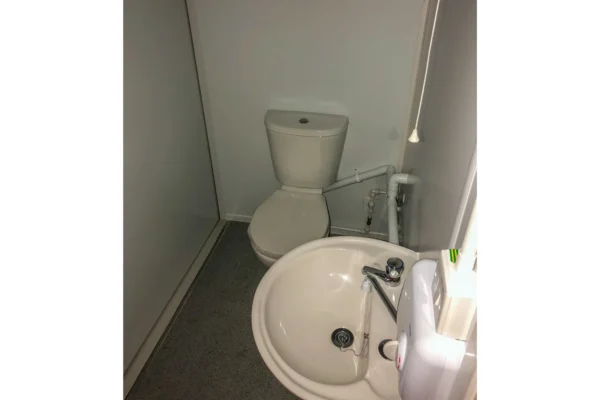 Bürocontainer 6×3 m - 18 m²