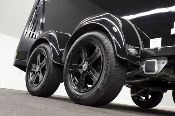 Bucker Careliner XL Schwarze Unterseite