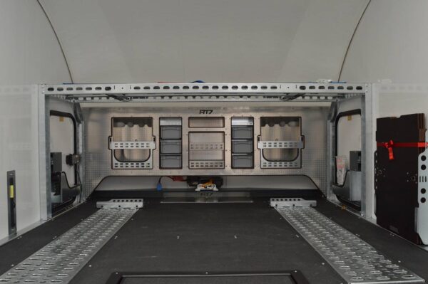 Brian James Renntransporter 7 600×230