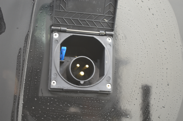 Brian James Renntransporter 7 600×230