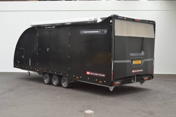 Brian James Renntransporter 7 600×230