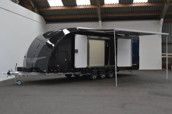 Brian James Renntransporter 7 600×230