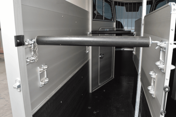 Ifor Williams HBX506