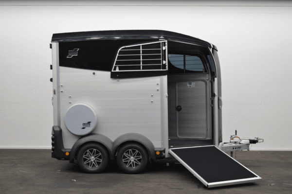 Ifor Williams HBX506