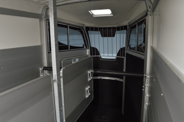Ifor Williams HBX506