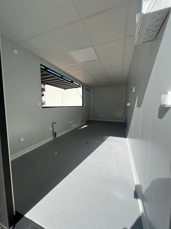 Container / Snackbar / Bar / Kiosk